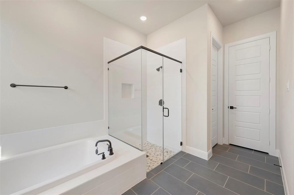 3575 Redbud Fower Trail Property Photo 34