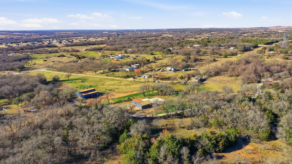 1355 Friendship Road Property Photo 4