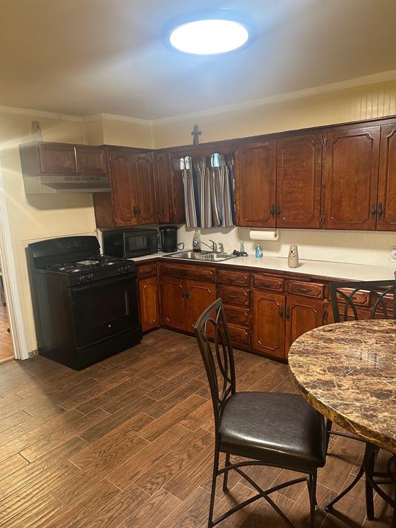 631 W Walker Street Property Photo 20
