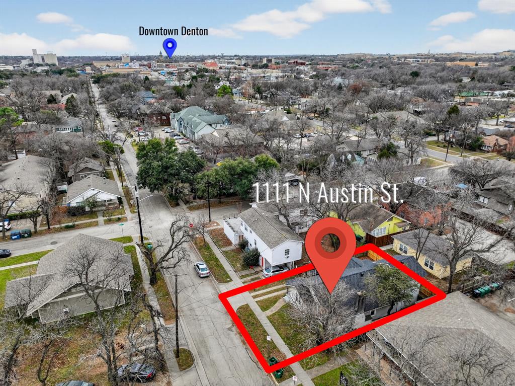 1111 N Austin Street Property Photo 28