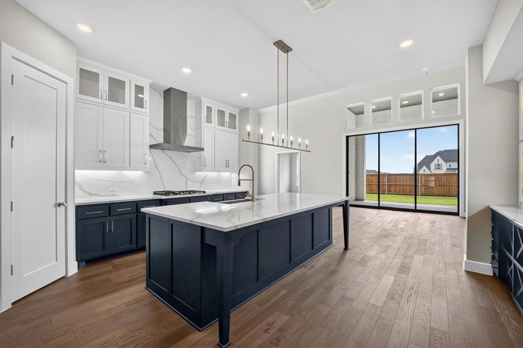 3201 Midnight Dream Court Property Photo 2