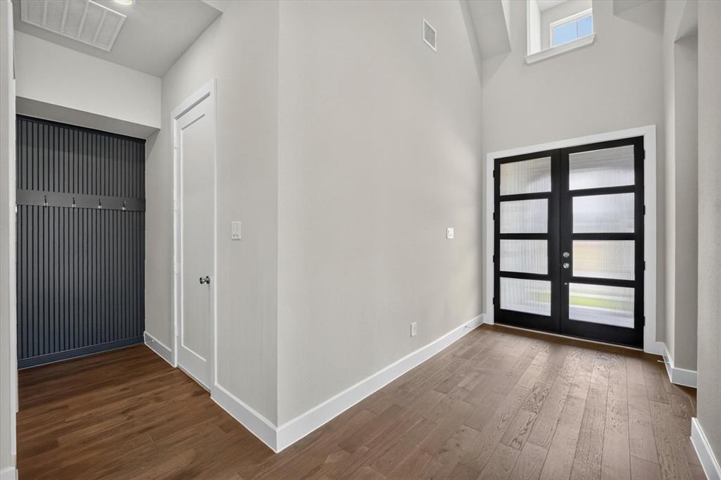 3201 Midnight Dream Court Property Photo 15