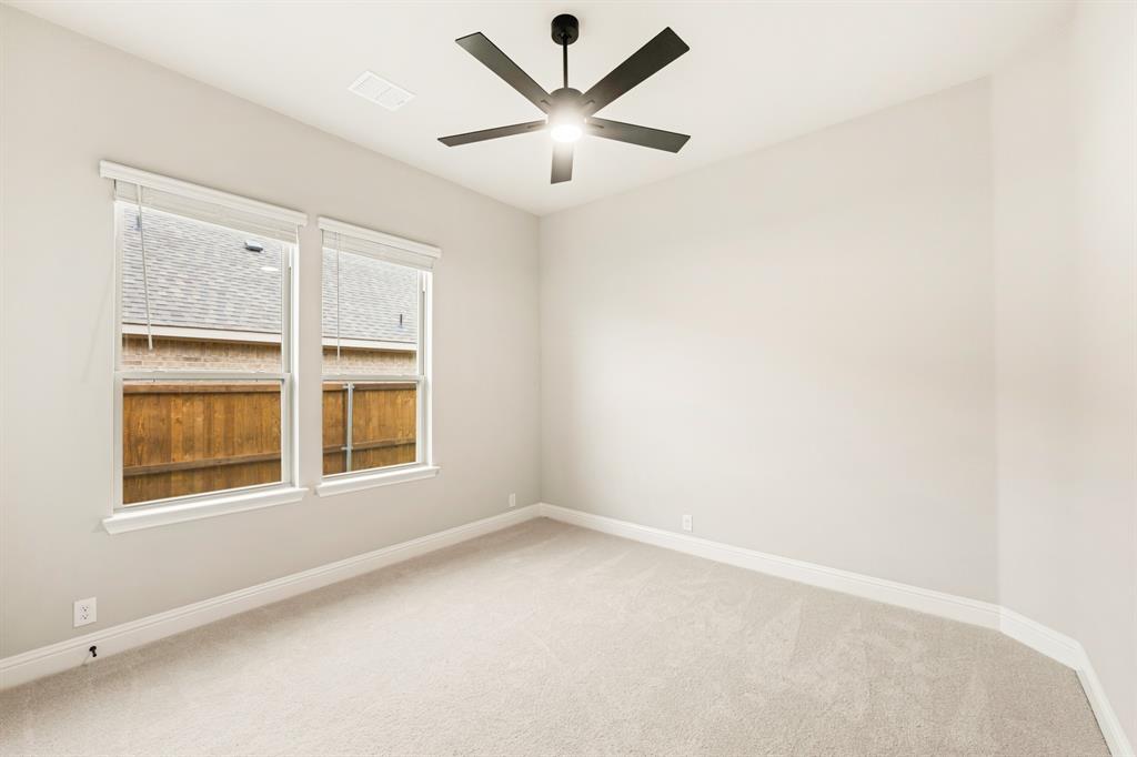 2112 Redding Drive Property Photo 10