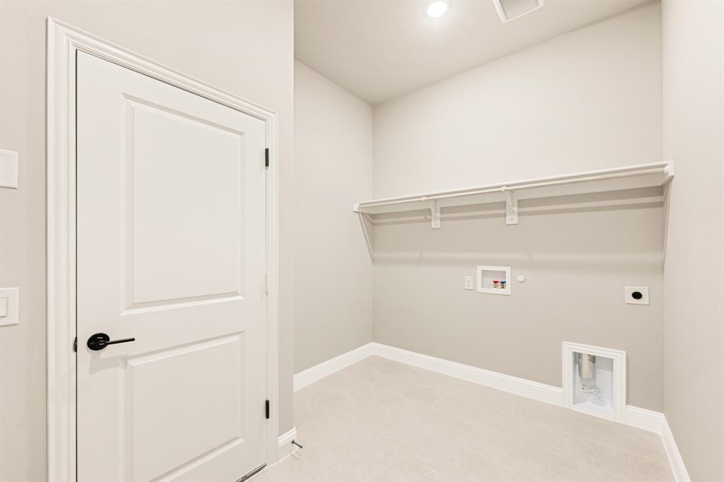 2112 Redding Drive Property Photo 31