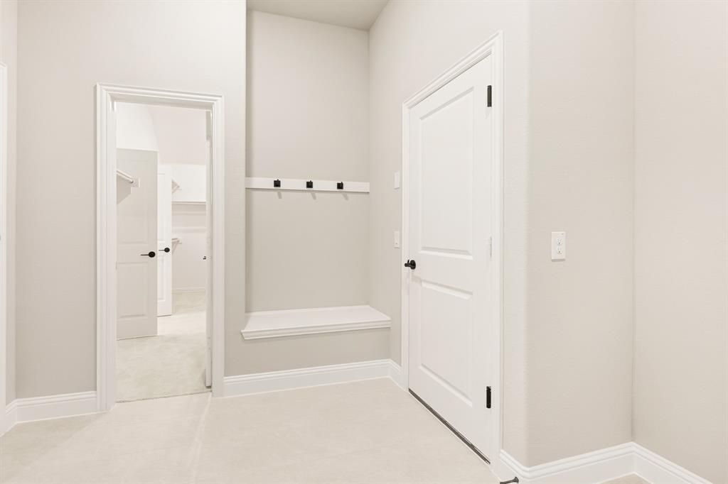 2112 Redding Drive Property Photo 32