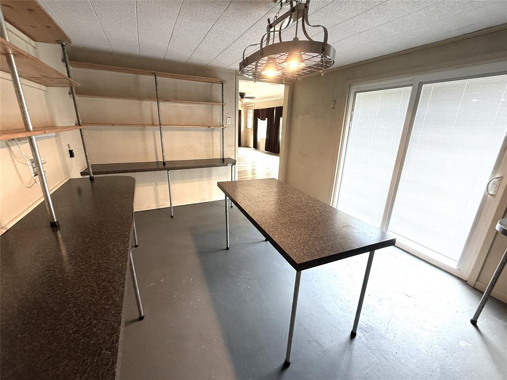 2015 E 5th Street Property Photo 7