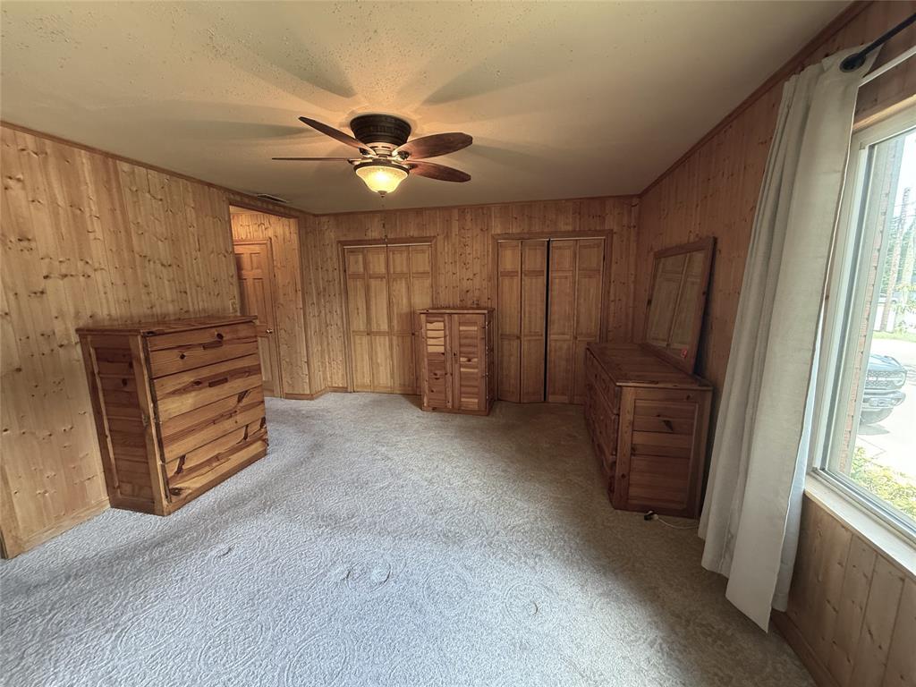 2015 E 5th Street Property Photo 20