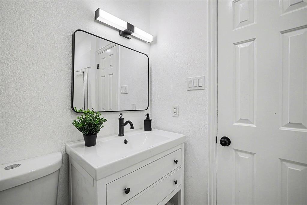 716 E Pecan Street 722 Property Photo 14
