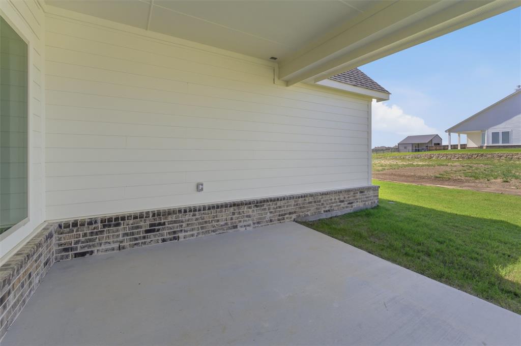 104 Snowy Owl Trail Property Photo 22