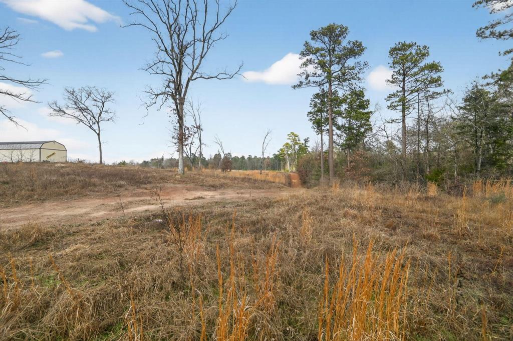 868 County Road 2920 Property Photo 25