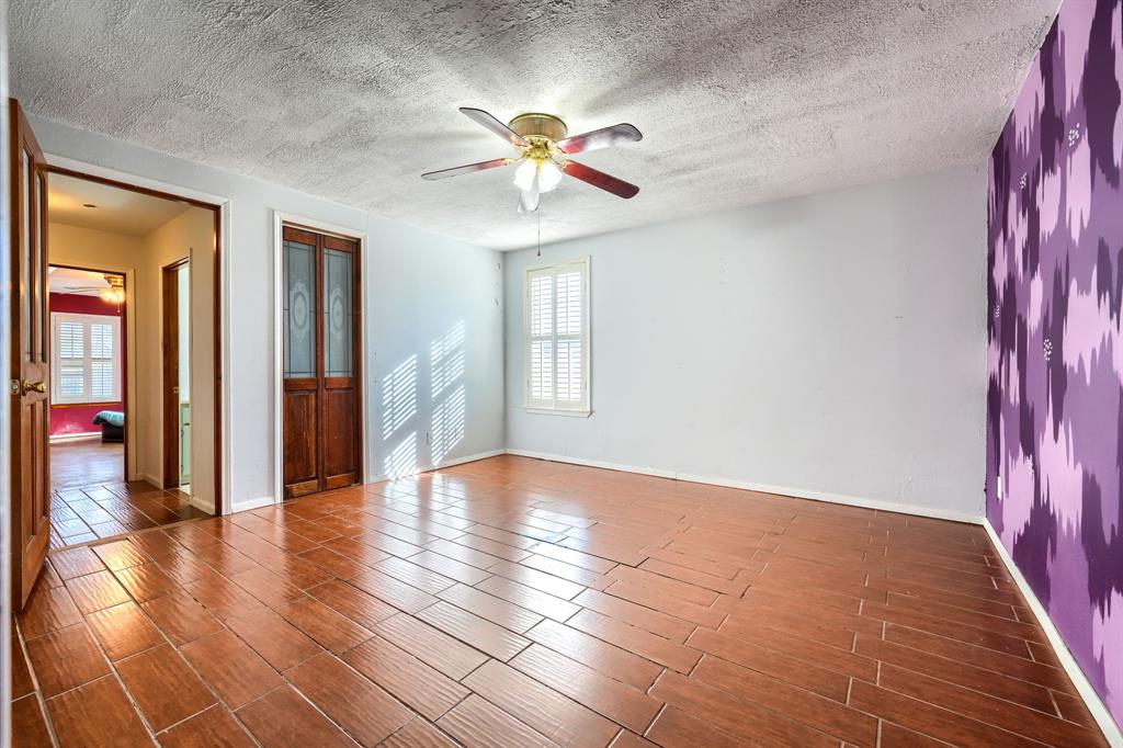 2112 Mangum Street Property Photo 14