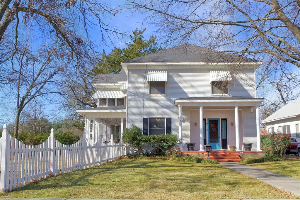 213 CLEMENTS