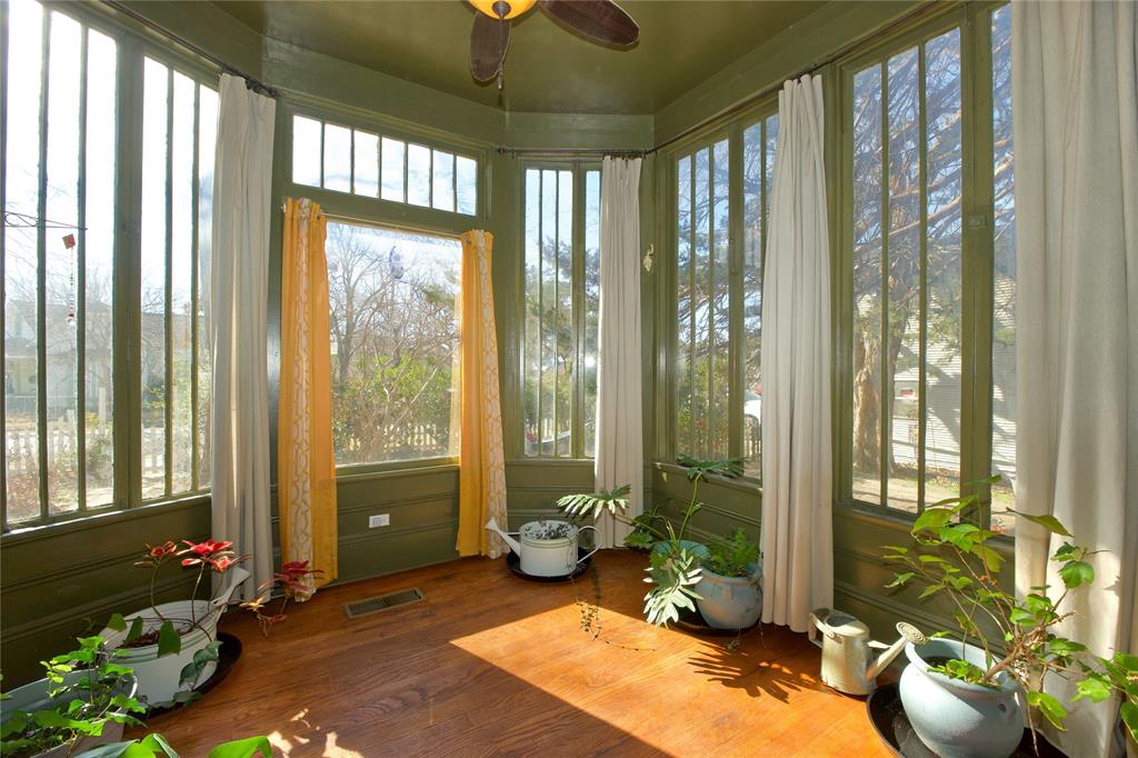 213 Clements Property Photo 8
