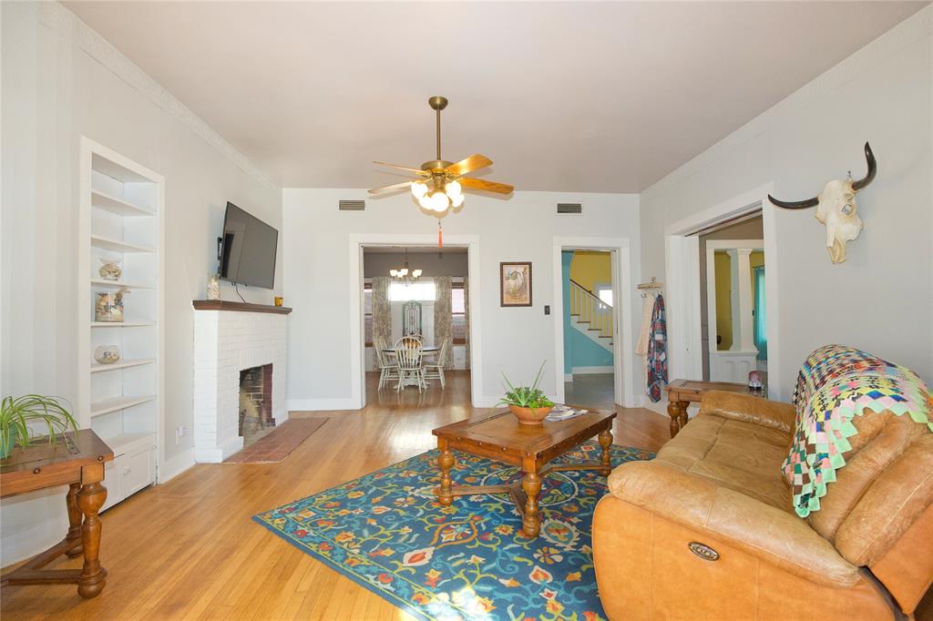 213 Clements Property Photo 9