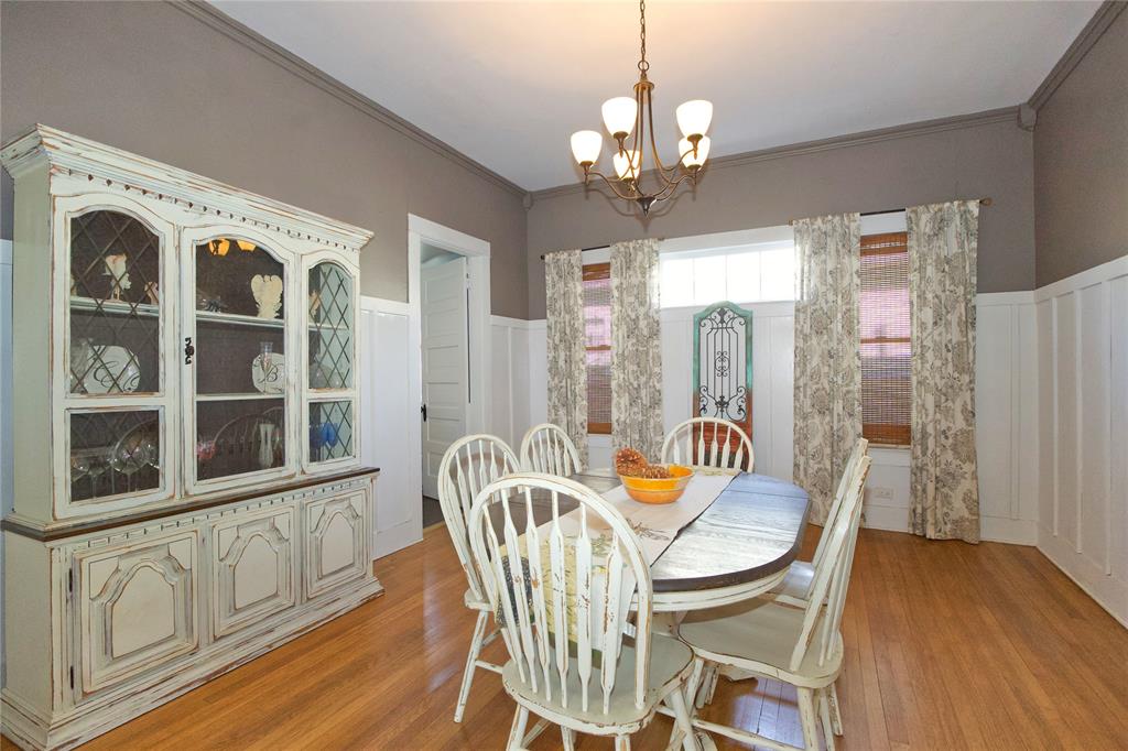 213 Clements Property Photo 10
