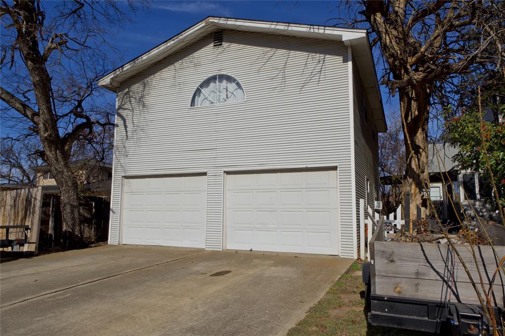 213 Clements Property Photo 35