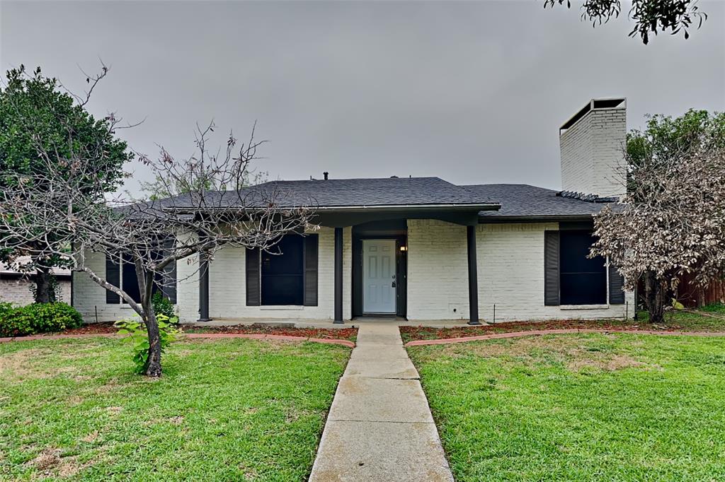 1711 Chesterfield Drive Property Photo 1