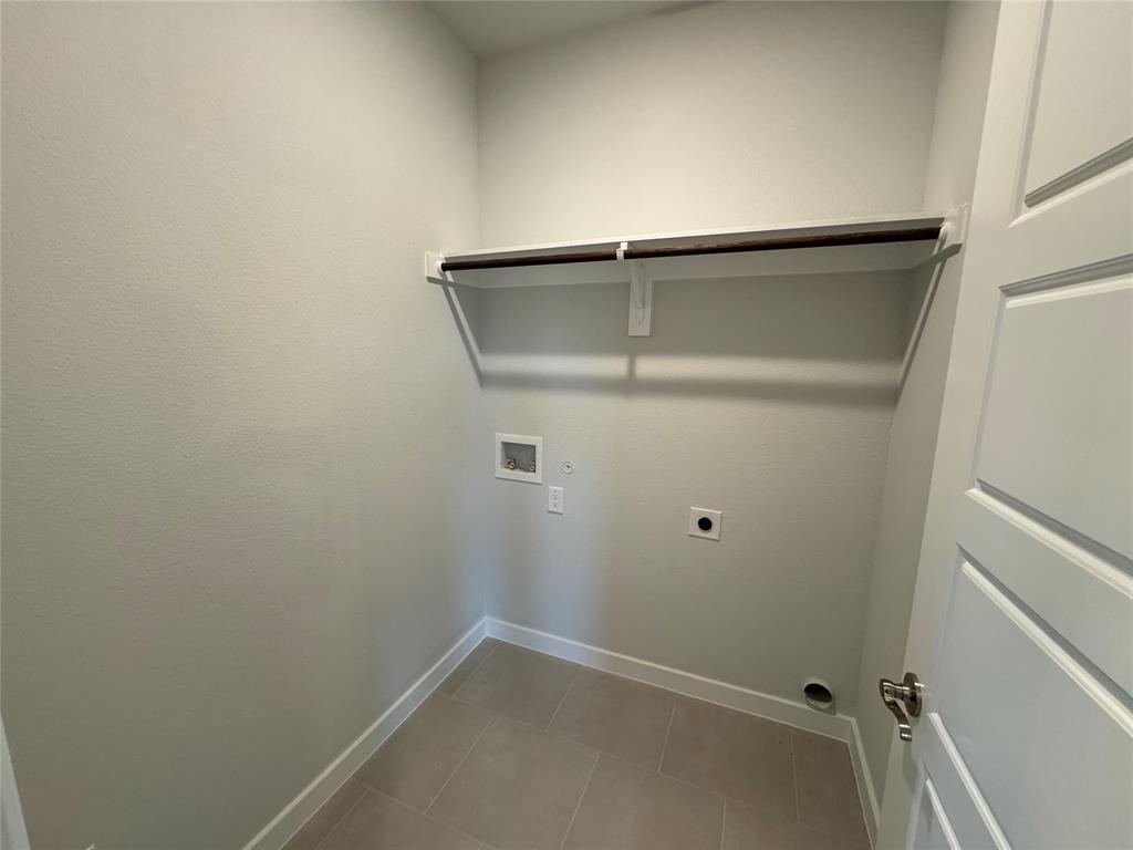612 Finlee Way Property Photo 17