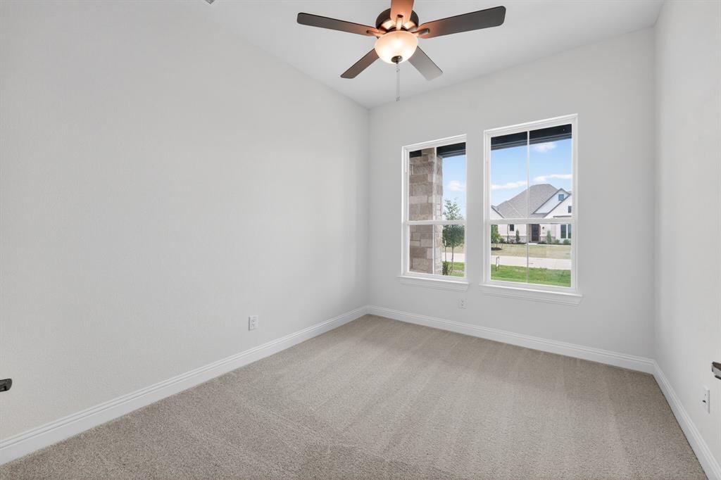 5504 Gaelic Drive Property Photo 17
