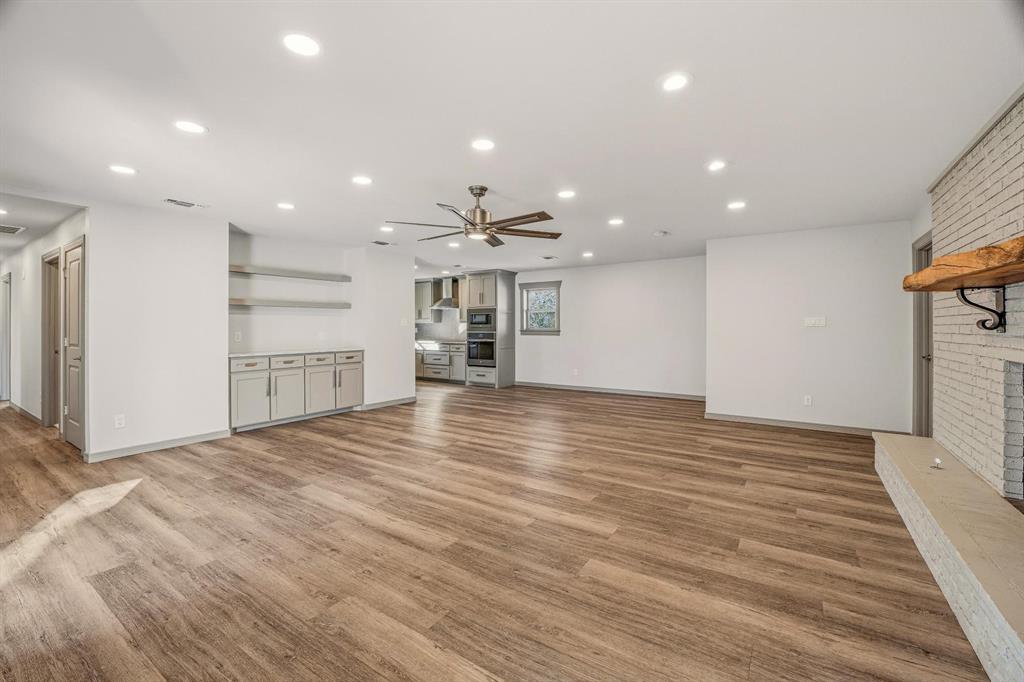 7 Nw Ann Road Property Photo 6