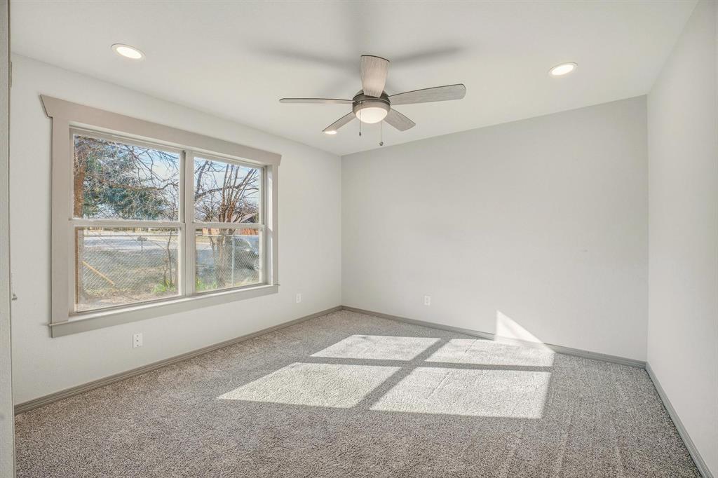 7 Nw Ann Road Property Photo 22