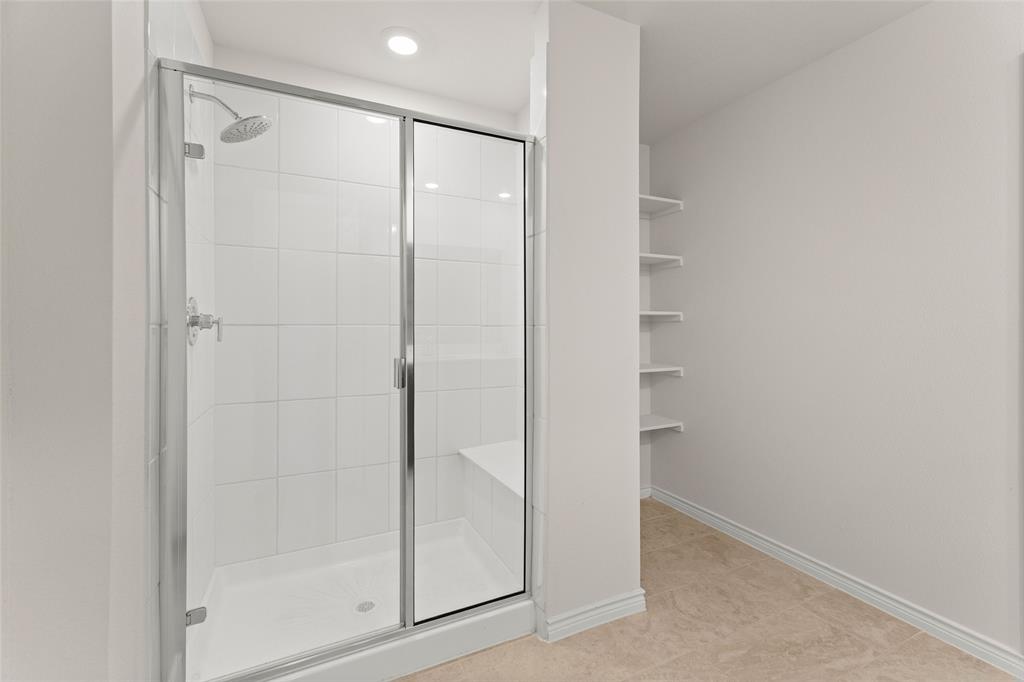 1517 Blossom Court Drive Property Photo 16