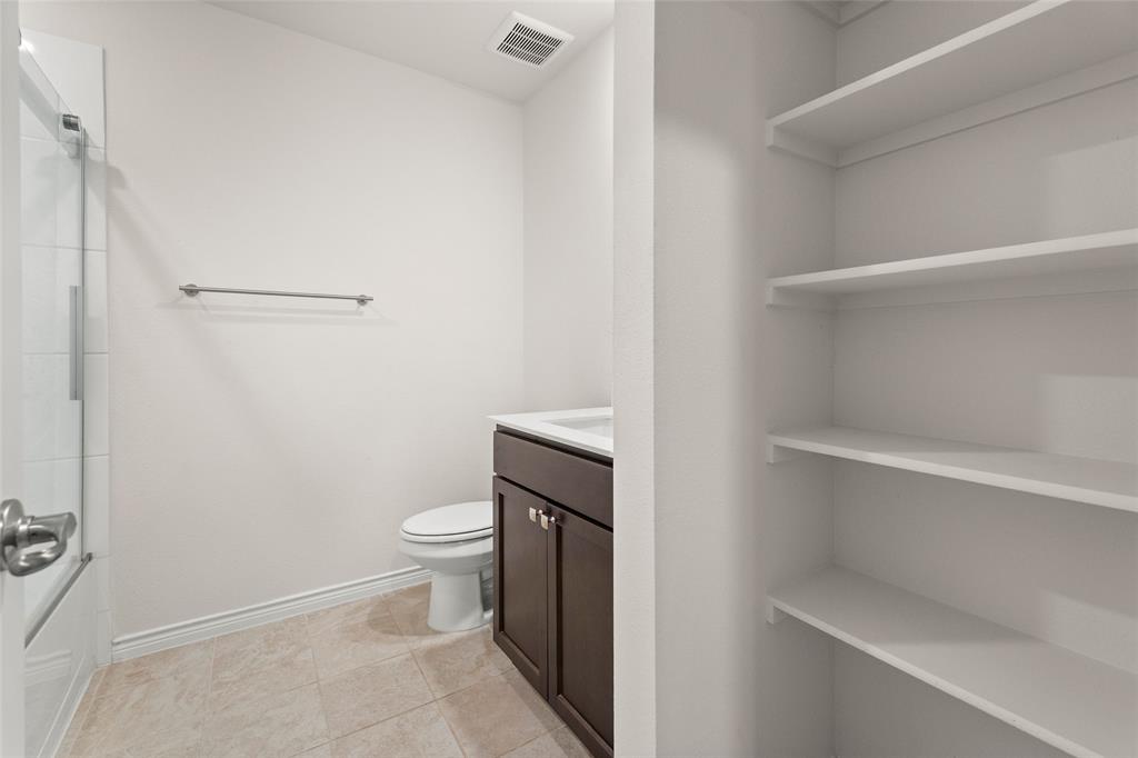 1517 Blossom Court Drive Property Photo 20