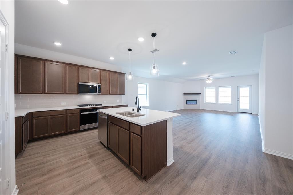 1802 Dove Drive Property Photo 3