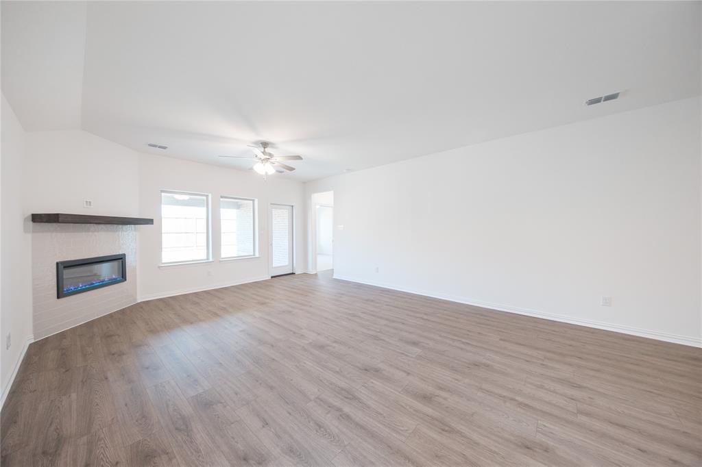 1802 Dove Drive Property Photo 6