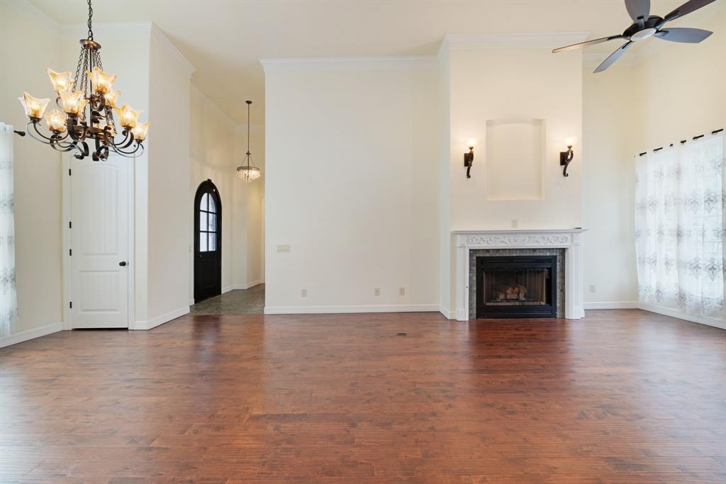 4705 Boulder Lane Property Photo 16