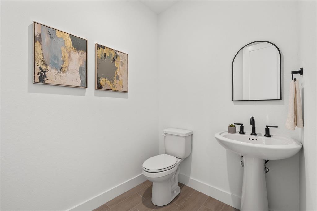 2012 Palafox Drive Property Photo 6