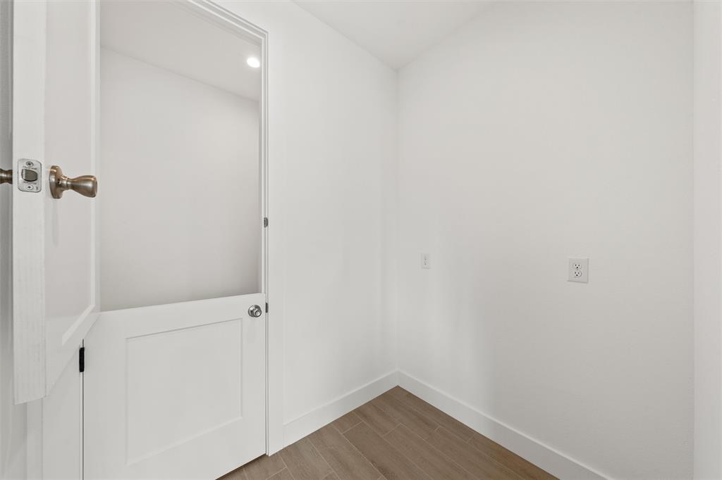 2012 Palafox Drive Property Photo 18