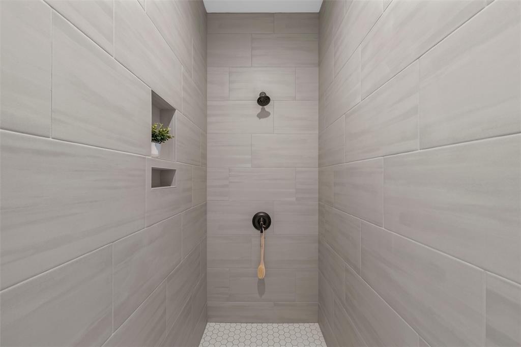 2012 Palafox Drive Property Photo 24