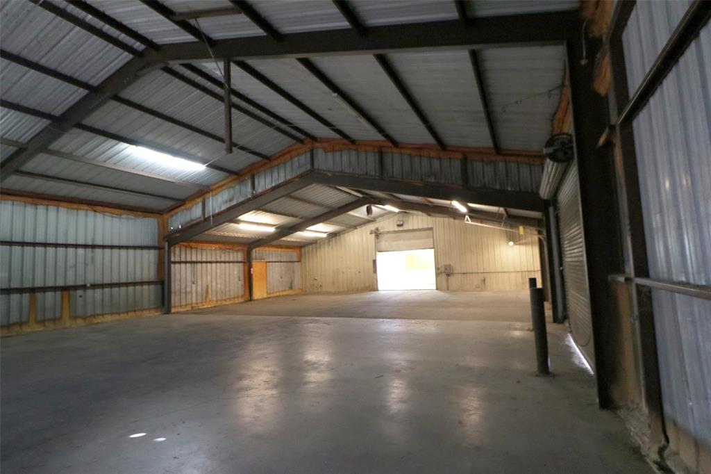 3098 W Washington Property Photo 15