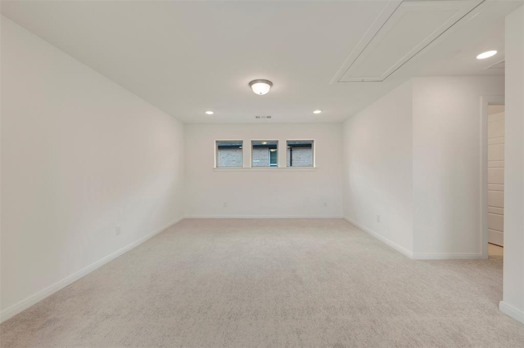 9809 Flourishing Way Property Photo 30