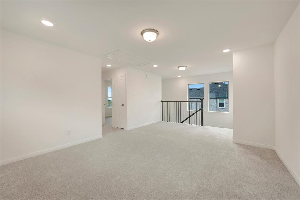 9809 Flourishing Way Property Photo 31