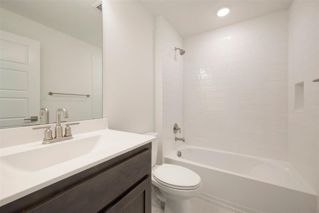 9809 Flourishing Way Property Photo 32