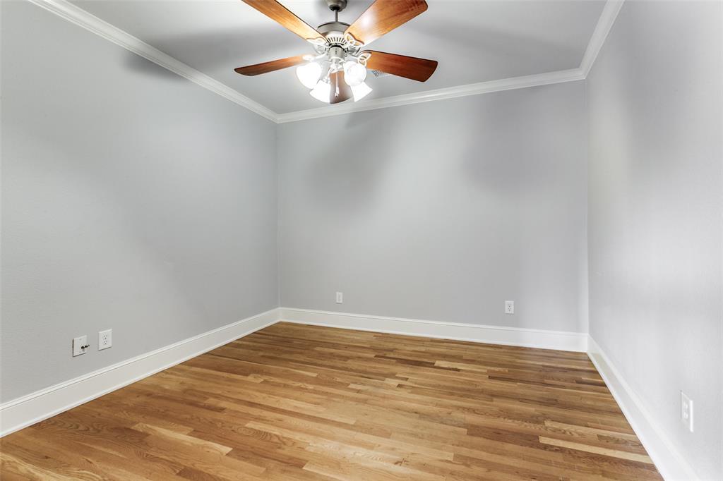5055 Addison Circle 205 Property Photo 13