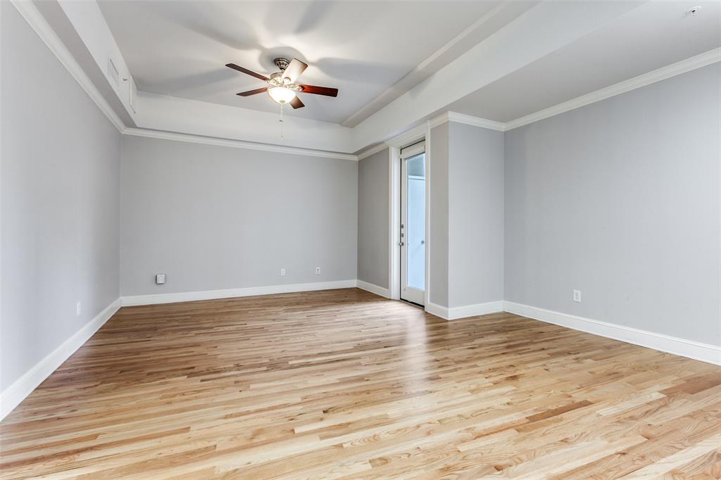 5055 Addison Circle 205 Property Photo 15