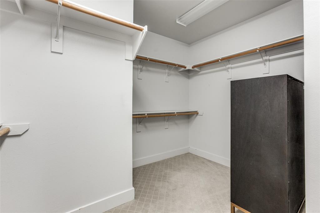 5055 Addison Circle 205 Property Photo 17