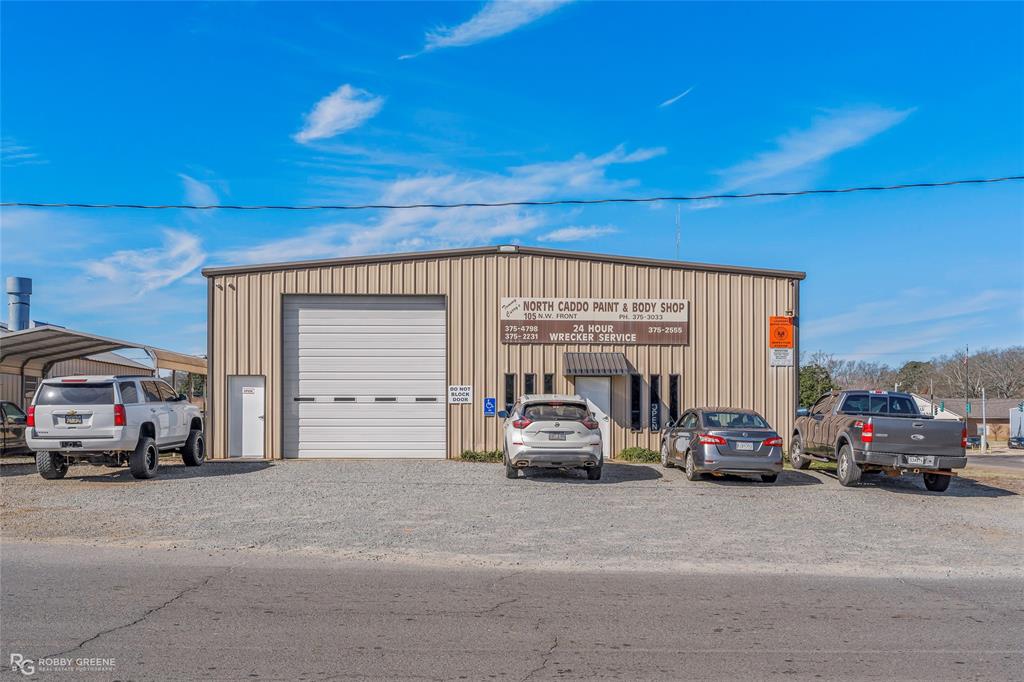 105 Front Street Property Photo 1