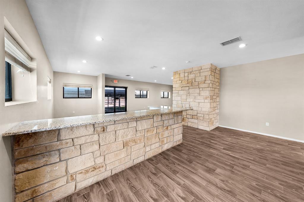 11639 E Highway 175 Property Photo 11