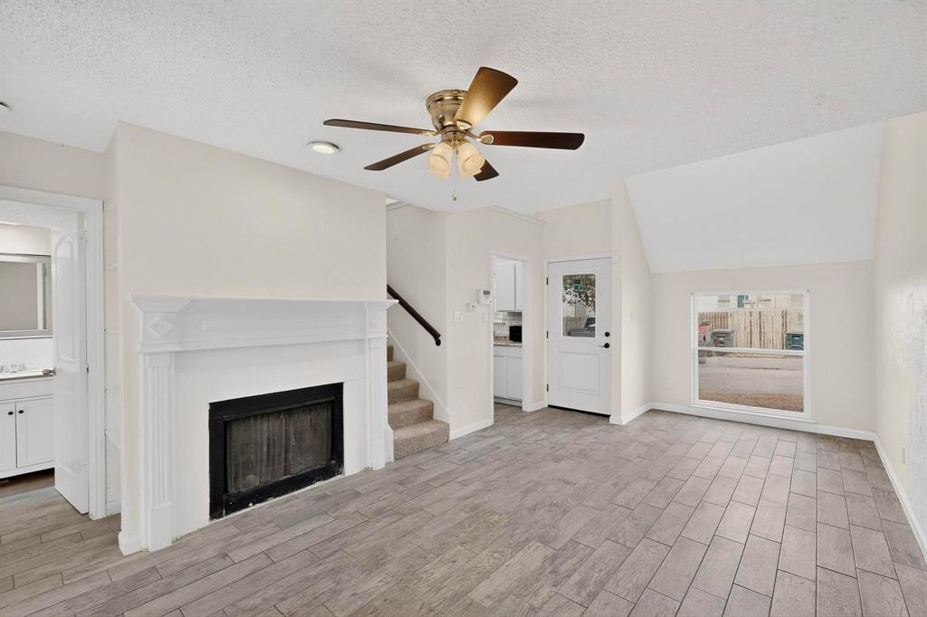 1442 Weiler Boulevard Property Photo 2