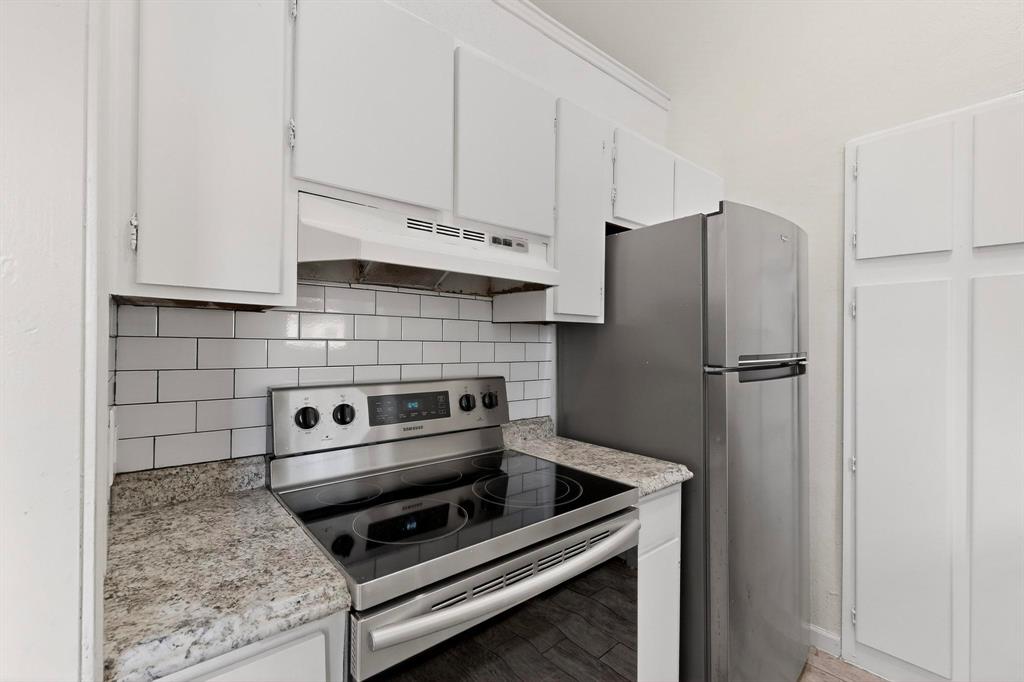 1442 Weiler Boulevard Property Photo 4