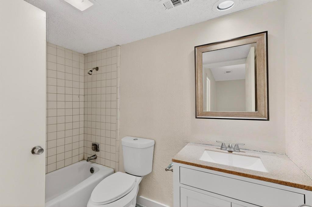 1442 Weiler Boulevard Property Photo 8