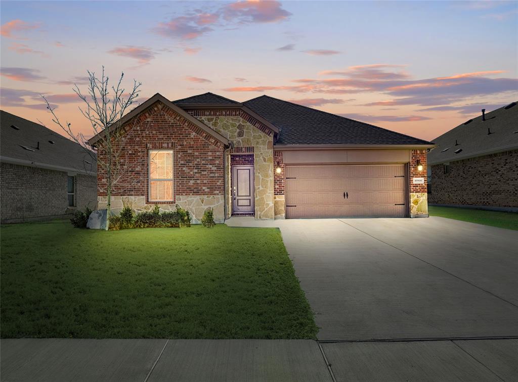 10908 Summer Rain Boulevard Property Photo 2
