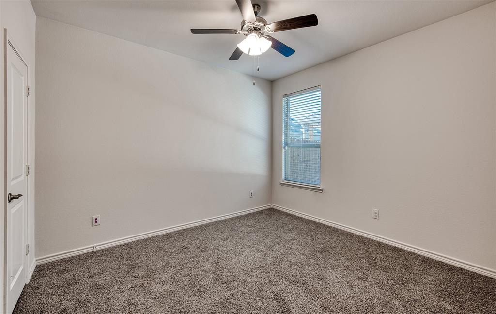 10908 Summer Rain Boulevard Property Photo 12