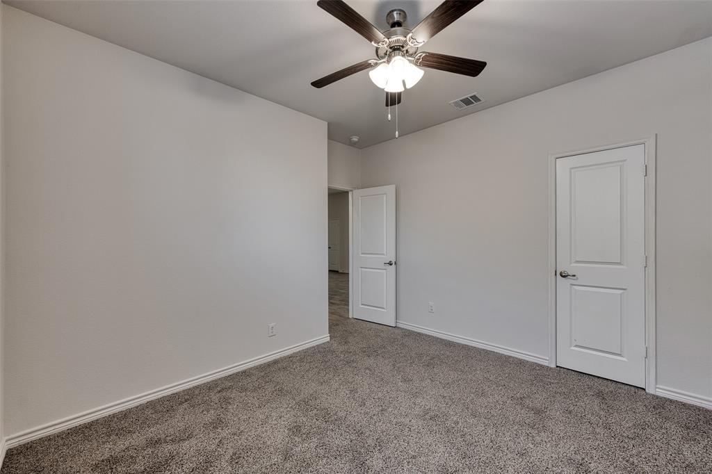 10908 Summer Rain Boulevard Property Photo 13