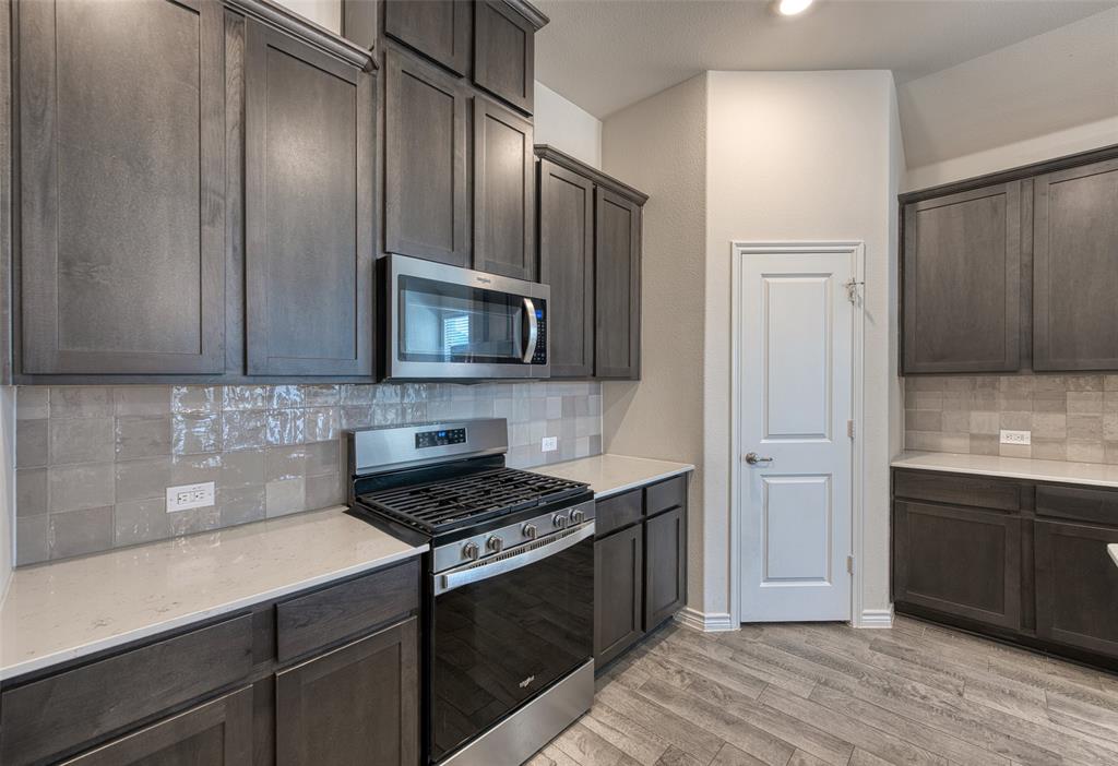 10908 Summer Rain Boulevard Property Photo 19