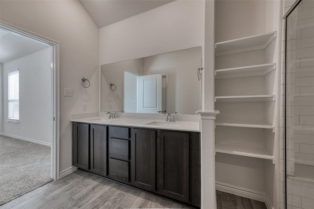 10908 Summer Rain Boulevard Property Photo 33